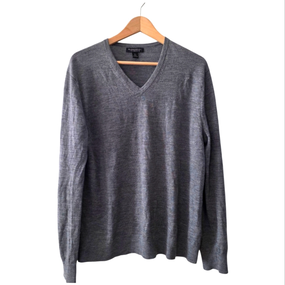 Banana Republic 100% Merino Wool V-neck Sweater L Women's
